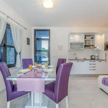 公寓 Grbic 3 By Interhome *