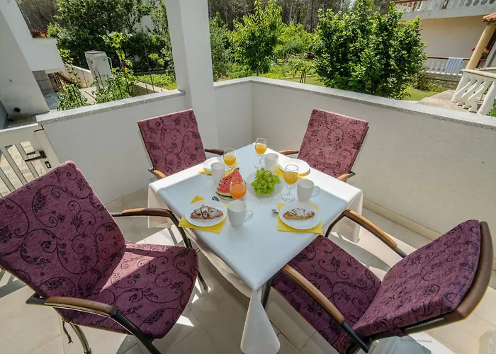 Grbic 3 By Interhome 普利拉卡