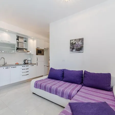 Grbic 3 By Interhome * Привлака