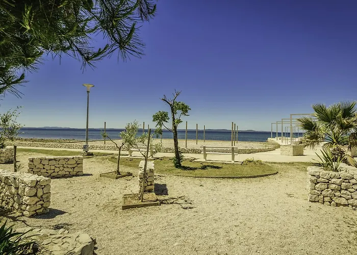 Grbic 3 By Interhome Апартаменты Привлака